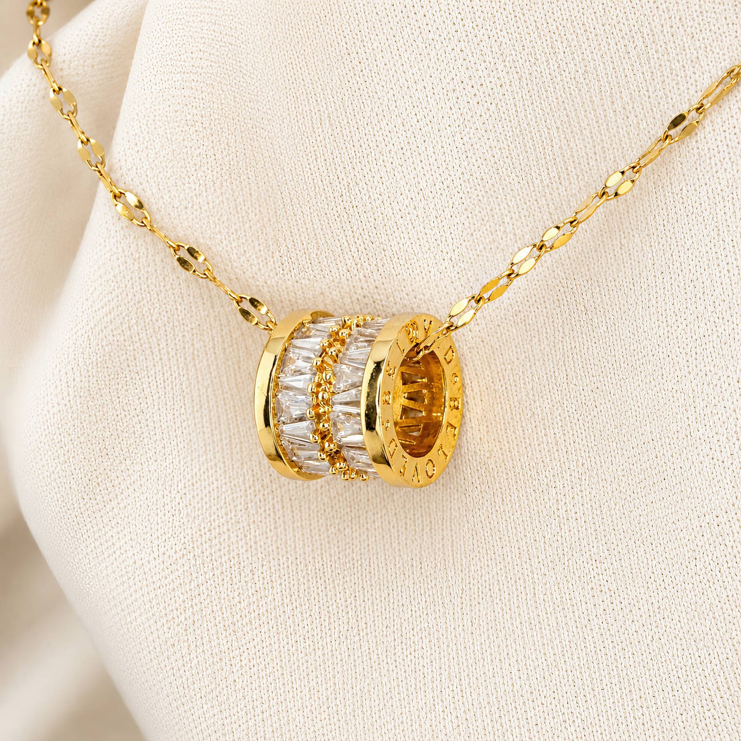 Xavelea Étoile Necklace / 87356