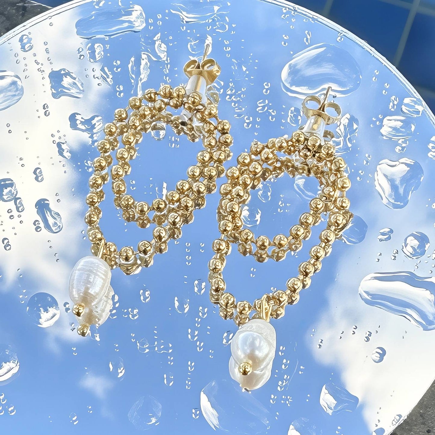 Xavelea Amara Gold Earrings luxe Xavelea detailfoto