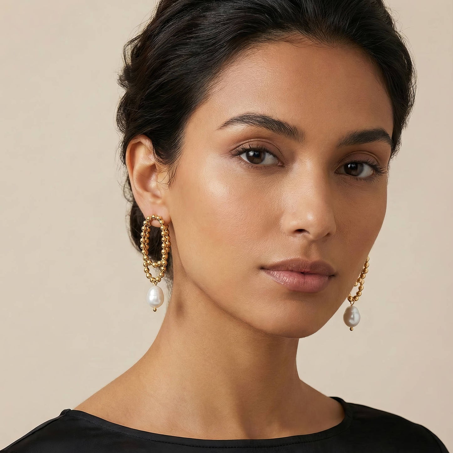 Xavelea Amara Gold Earrings luxe Xavelea detailfoto