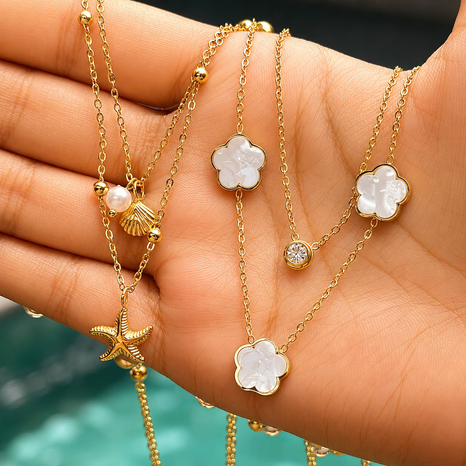 Xavelea Serene Necklace luxe Xavelea detailfoto